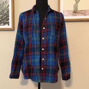 ⭐️ 5/25 Old Navy Plaid Shirt